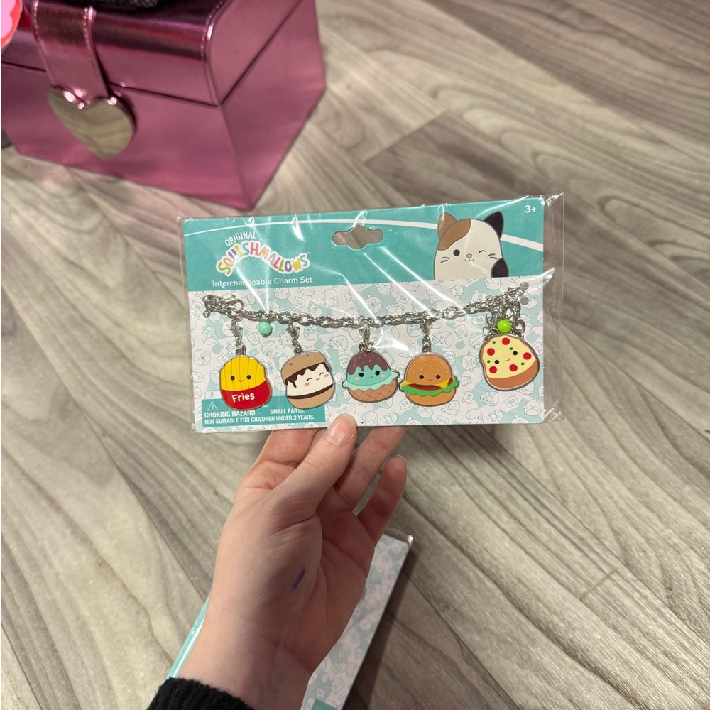 Squishmallows Food Charm Set - Yellow, Brown, Green